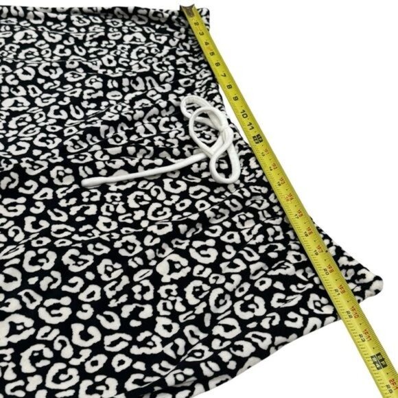 NEW Anne Klein White and Black Cheetah Animal Print Pajama Set Cozy Holiday 3X - Picture 6 of 10